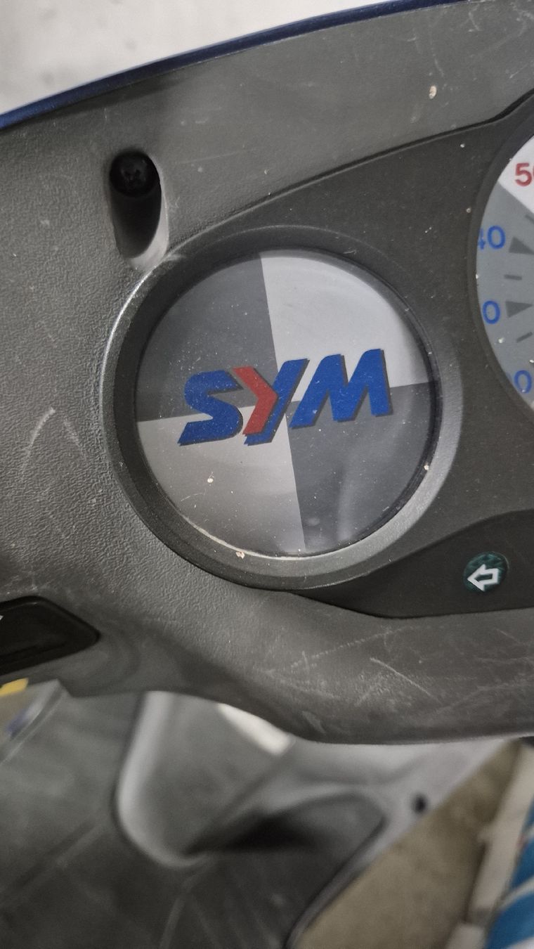 Scooter: Zwei scooter Motorreder – Usato da Rämismühle venduto da beni0010 4