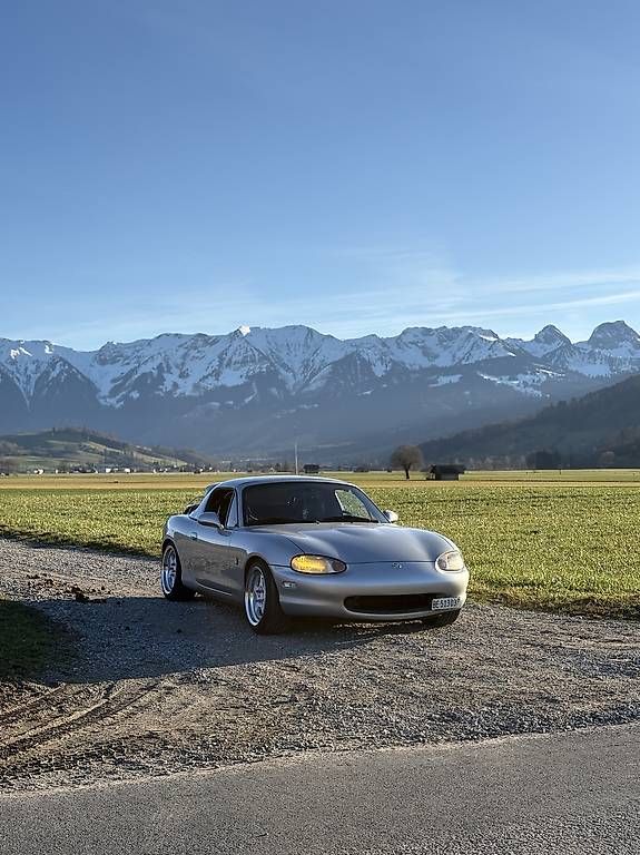 Mazda Automobili: Mazda MX-5 NB 1.8 – Usato da Rupperswil venduto da giu.liyah