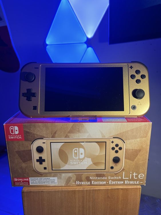 Nintendo Switch Lite - Limited Edition - Gold / Zelda! (Gebraucht) in ...