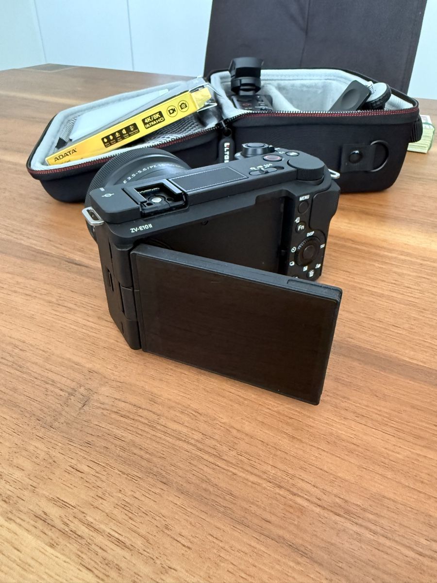 Sony Fotocamera: DJI RS 3 Mini Gimbal mit Sony ZV-E10 Kamera Set – Nuovo (secondo la descrizione) da Dübendorf venduto da Debbiedeborah 4