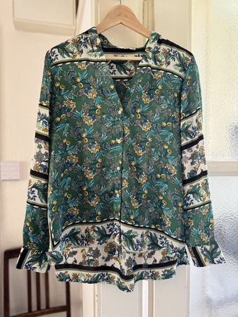 Green Floral Mango Satin Blouse with V-neck - Size M 