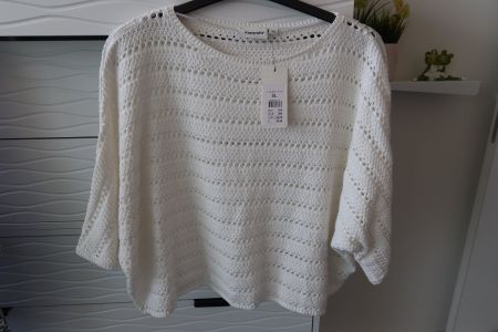 Damenshirt weiss, gehäckelt, Grösse XL - NEU