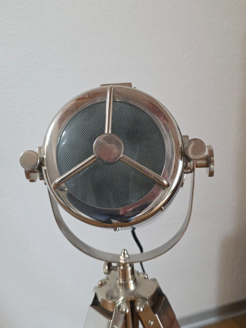 Lampen: Kleine Ständerlampe im Retro-Look – Gebraucht aus Riggisberg von Chraeschli 4