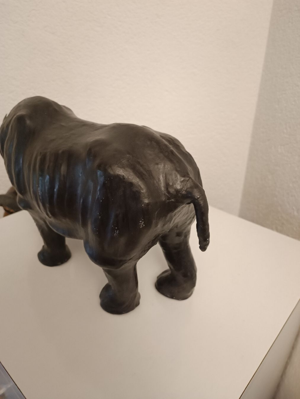 Figuren: Nashorn Decko Figur, majestätisch – Gebraucht aus Pfäfers von Gadonis 2