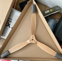 Fiala 3 Blatt Propeller 23x12 Elektro Holz Natur, neu