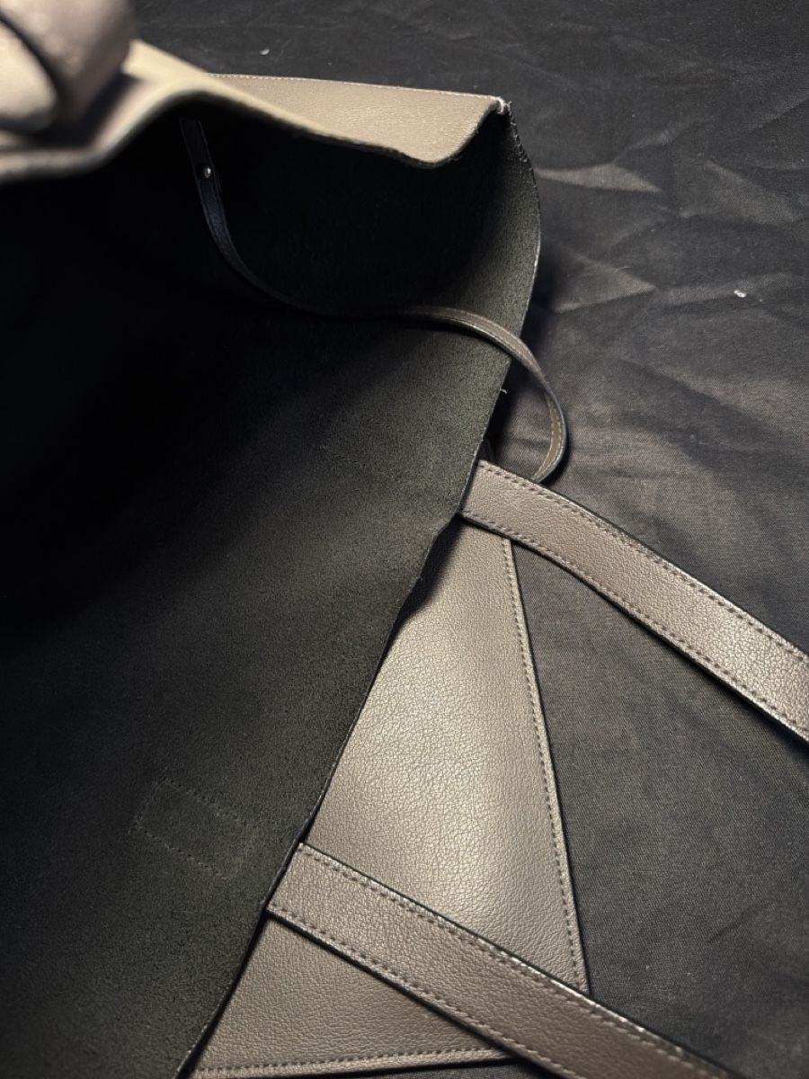 Saint Laurent Borse: Sait Laurent Tote Bag – Usato da Zürich venduto da by.mr.evans 4