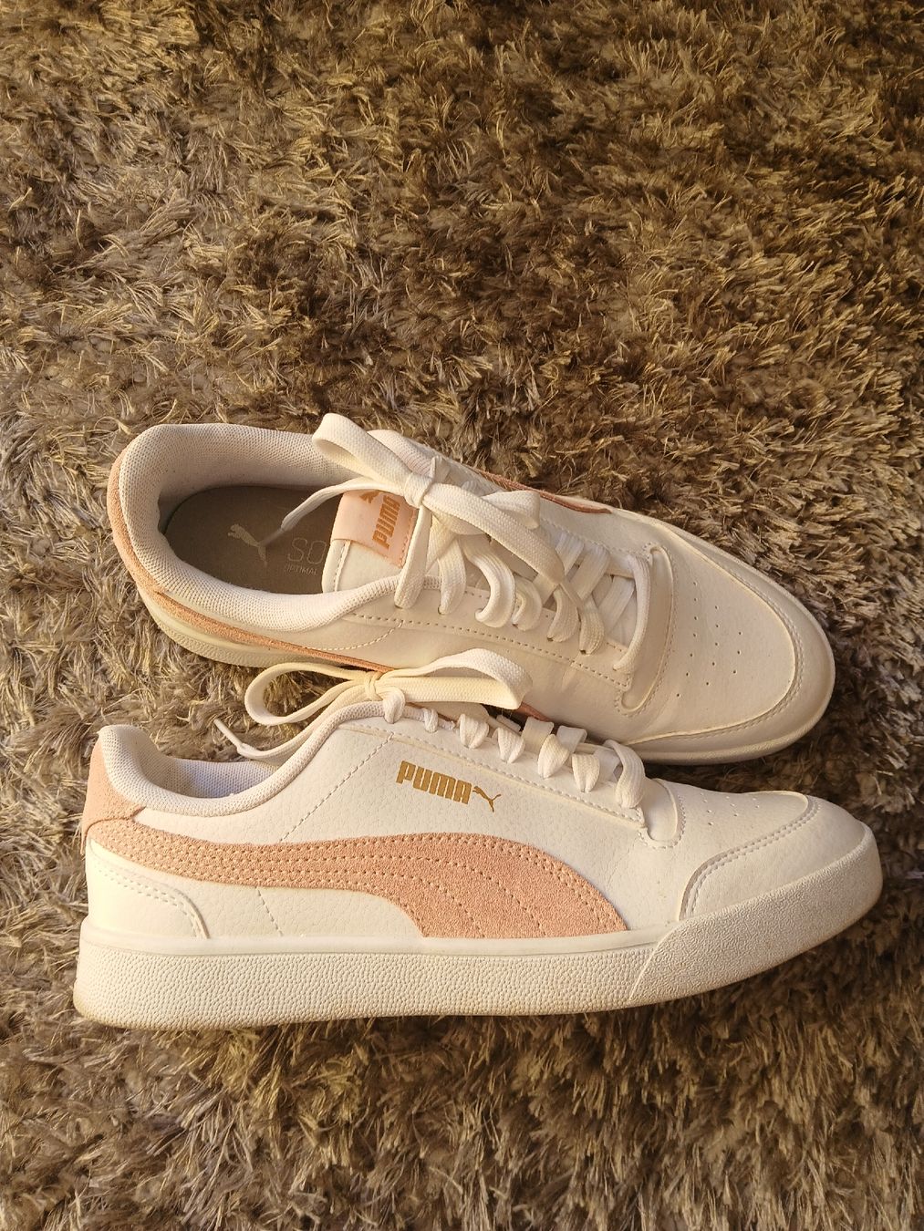 Puma Chaussures femmes: Puma Sneaker – D'occasion à Marly par schnibu2