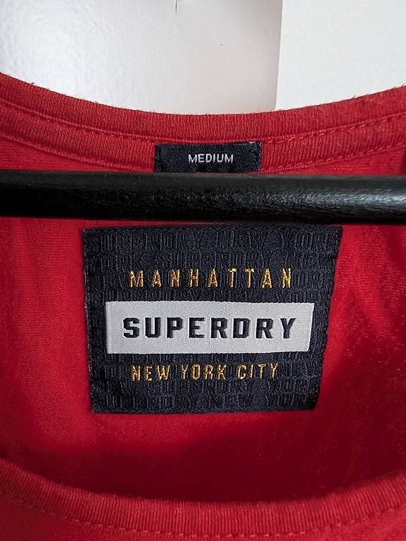 Superdry Top: Superdry Top, Gr. M – Usato da Bern venduto da dwarf_cap 2