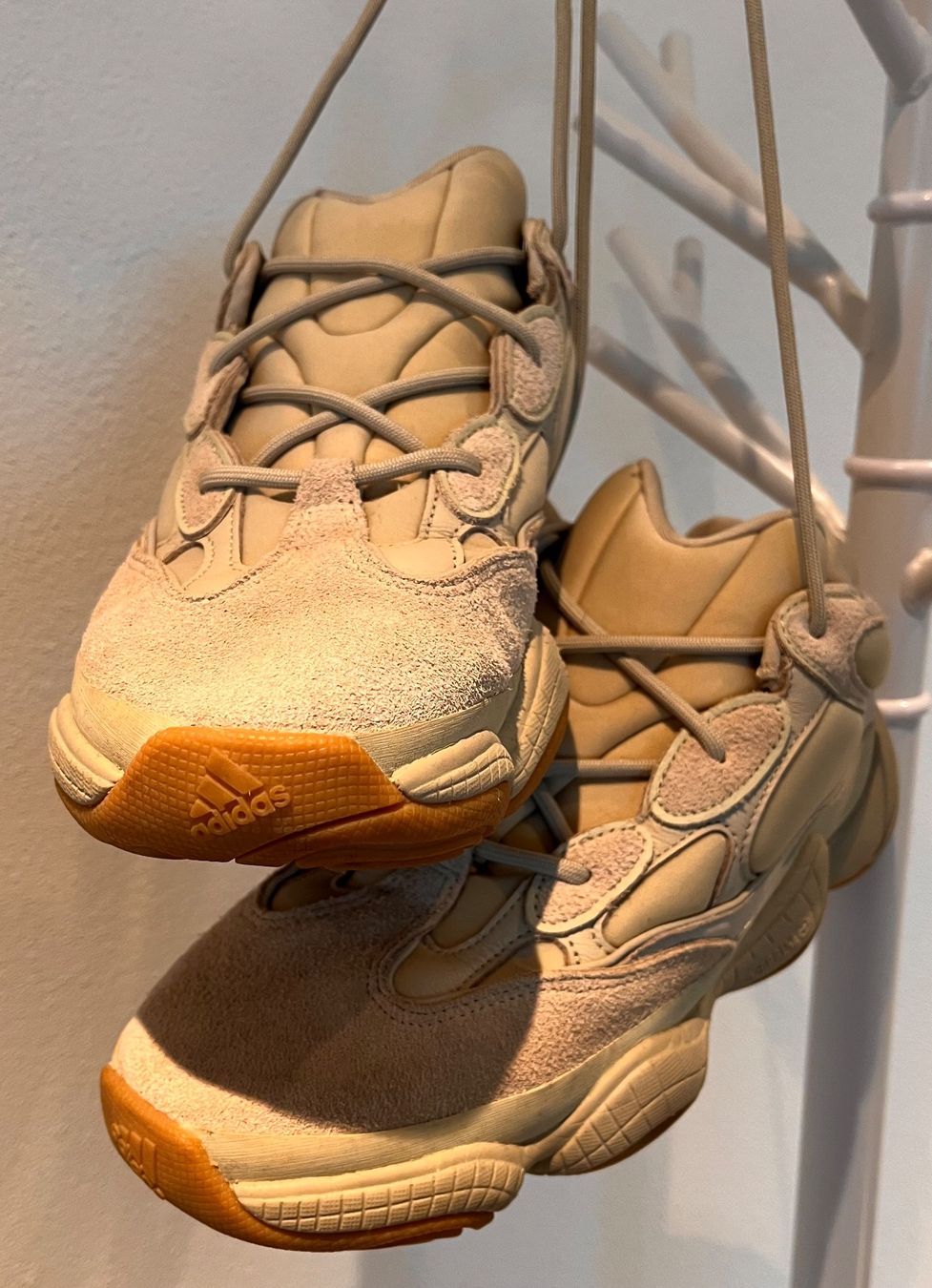 Adidas Herrenschuhe: Yeezy 500 – Neu (gemäss Beschreibung) aus Hinwil von Oivil04 2