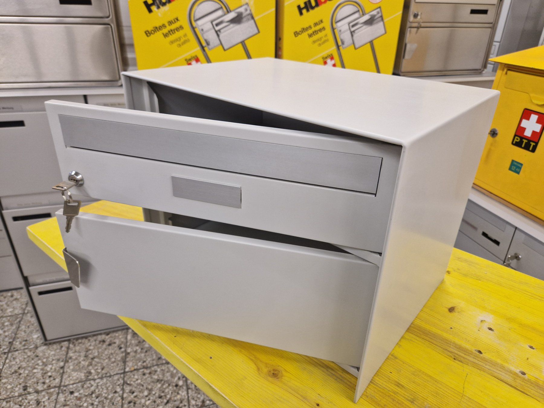 Sonstiges für Haushalt & Wohnen: Briefkasten ( Huber ) – Gebraucht aus Wiler b.Utzenstorf von bamaa-shop 3