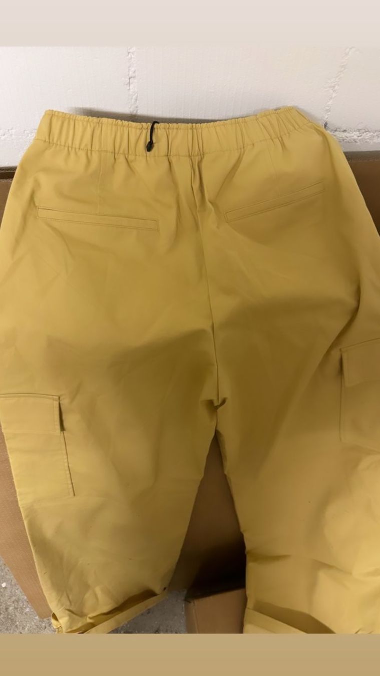 Zara Pantaloni: Zara pants – Nuovo e nell'imballaggio originale da Opfikon venduto da ari_7yn2 3