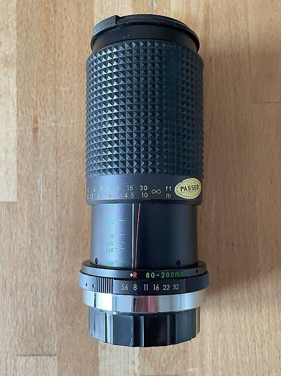 Obiettivi: UNITAX 80-200mm Objektiv mit Tasche – Usato da Aarau Rohr venduto da Konik26