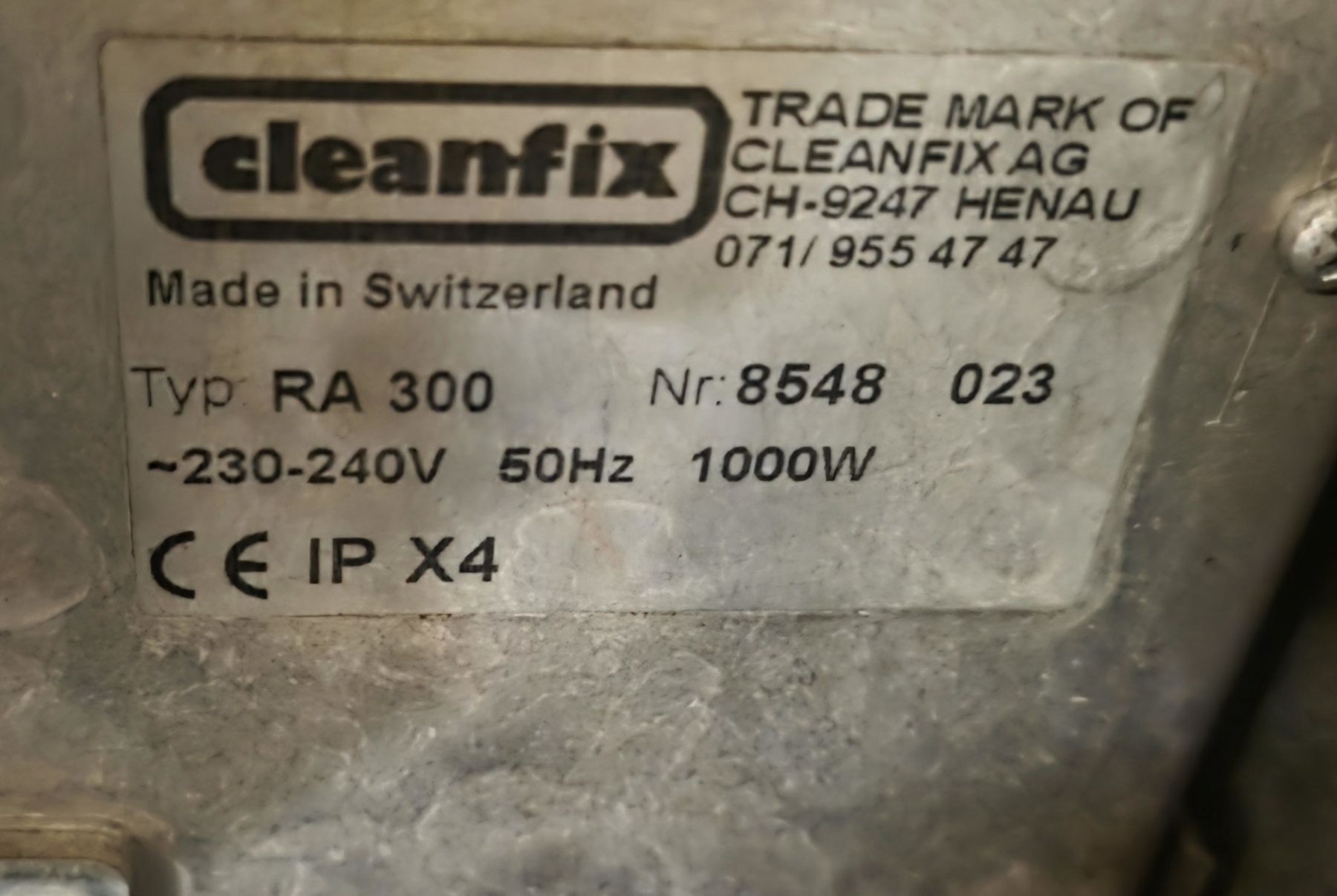 Cleanfix Tutte le macchine: CLEANFIX RA 300E #TASKI WETROK NILFISK KÄRCHER – Usato da Zürich venduto da 5183840711 5