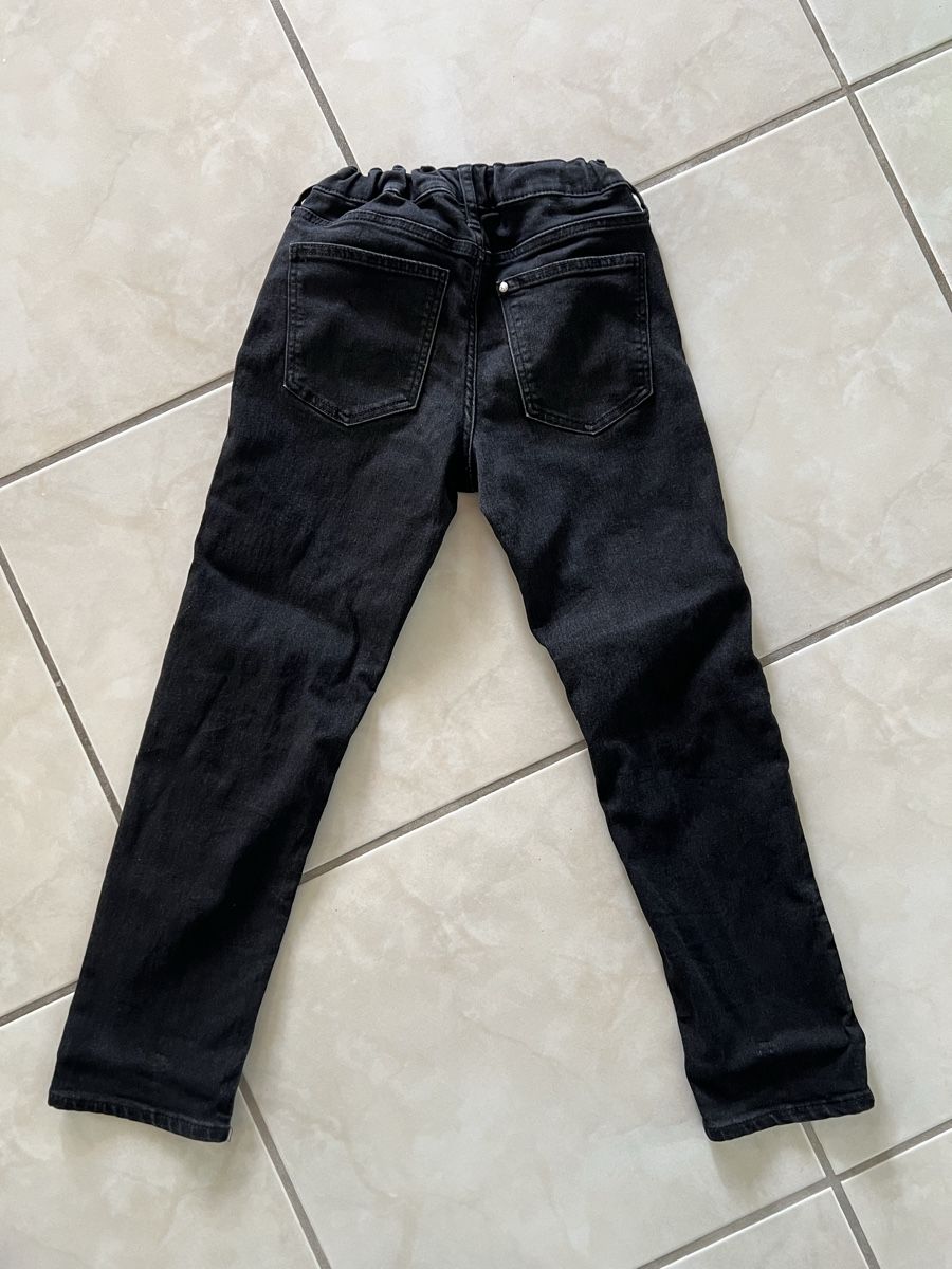 H&M Pantalons: Jeans Gr. 140 – D'occasion à Wallisellen par Kaktus8304 1