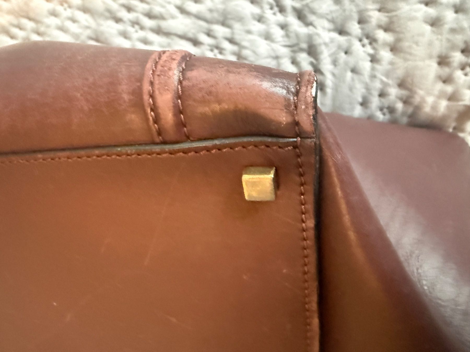 Celine Taschen für Damen: Laufzeit verkürzt. Neue FotosDunkel Braune Celine Handtasche – Gebraucht aus Zürich von miltengabo 5