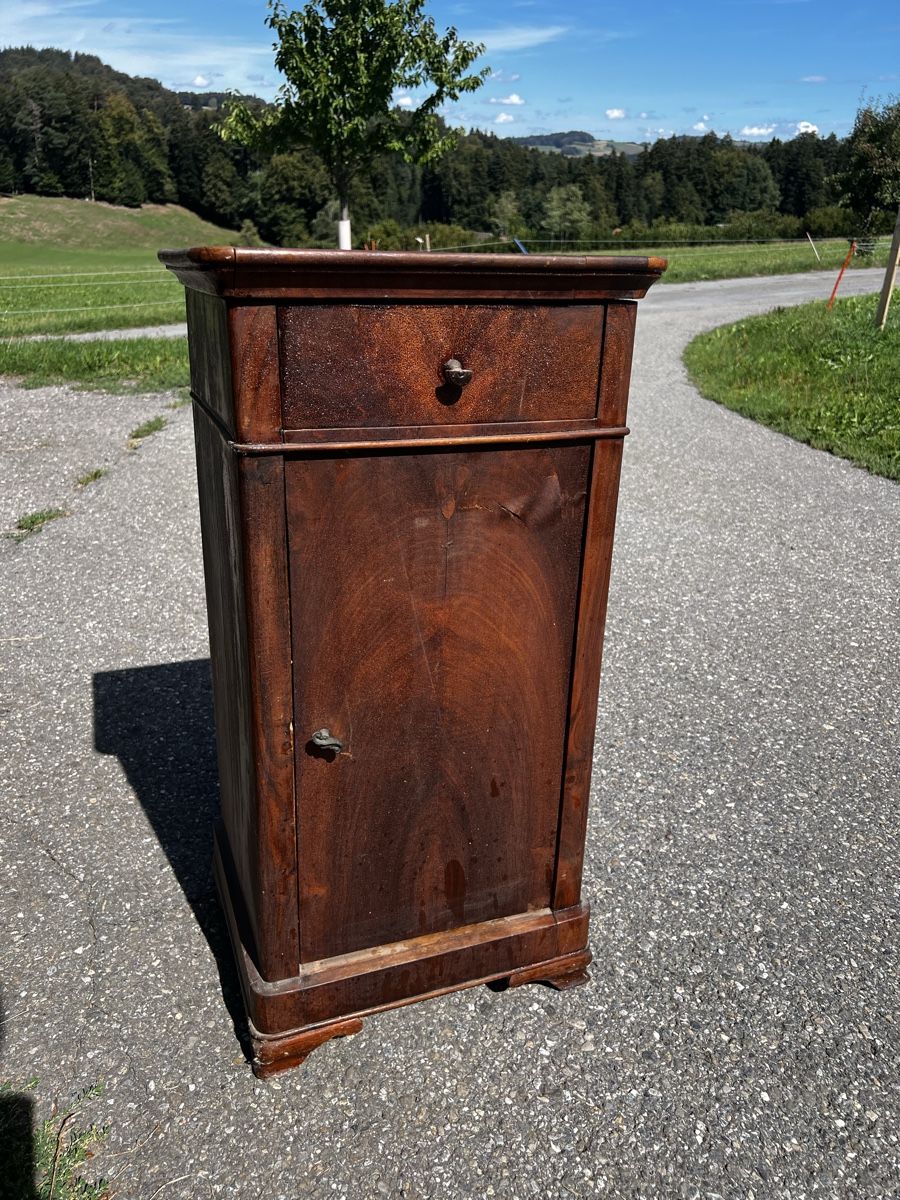 Commodes: Kommode – D'occasion à Ueberstorf par lorena...