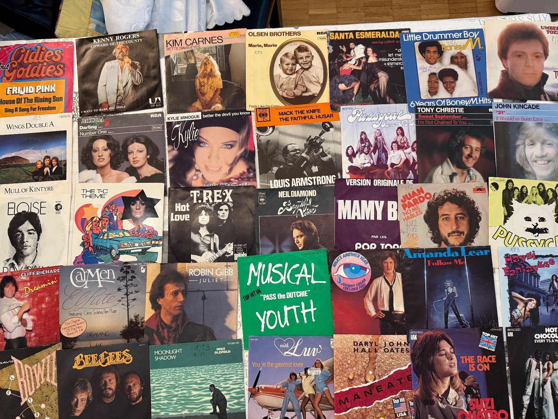 Dischi in vinile: 35 Singles Pop / Vintage 5 – Usato da Zürich venduto da fehlton