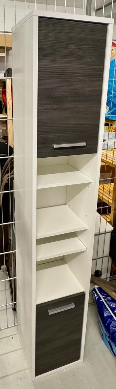 Armoires: Schrank – D'occasion à Dübendorf par hoe_xjg8