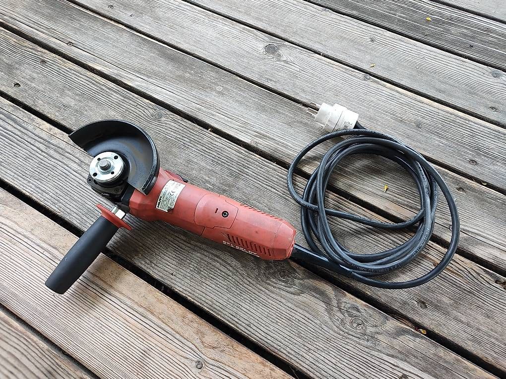 Smerigliatrici & Lucidatrici: Hilti Winkelschleifer AG 125-13S – Usato da Altstätten SG venduto da RK93 3