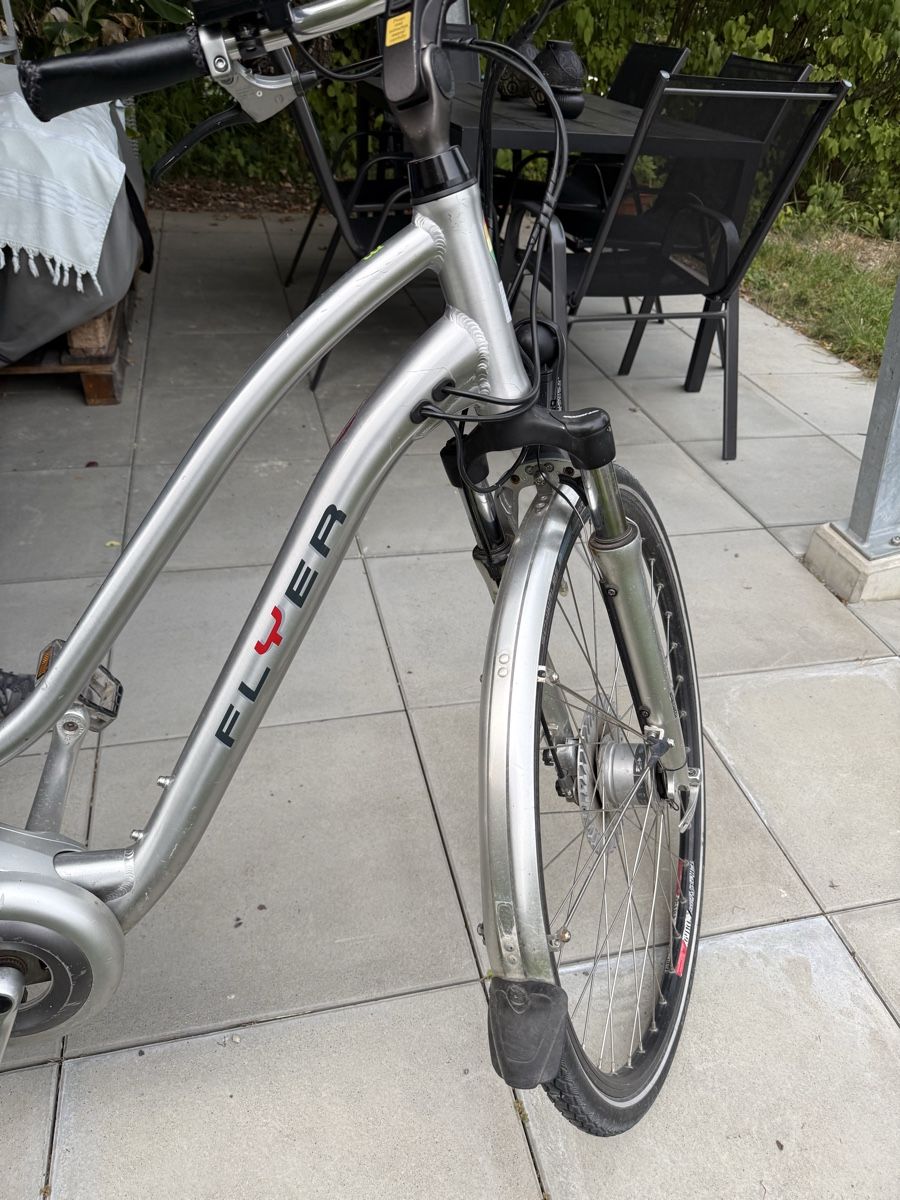 Flyer Biciclette: E-Bike Flyer  – Usato da Langenthal venduto da Nina_Leonie 1