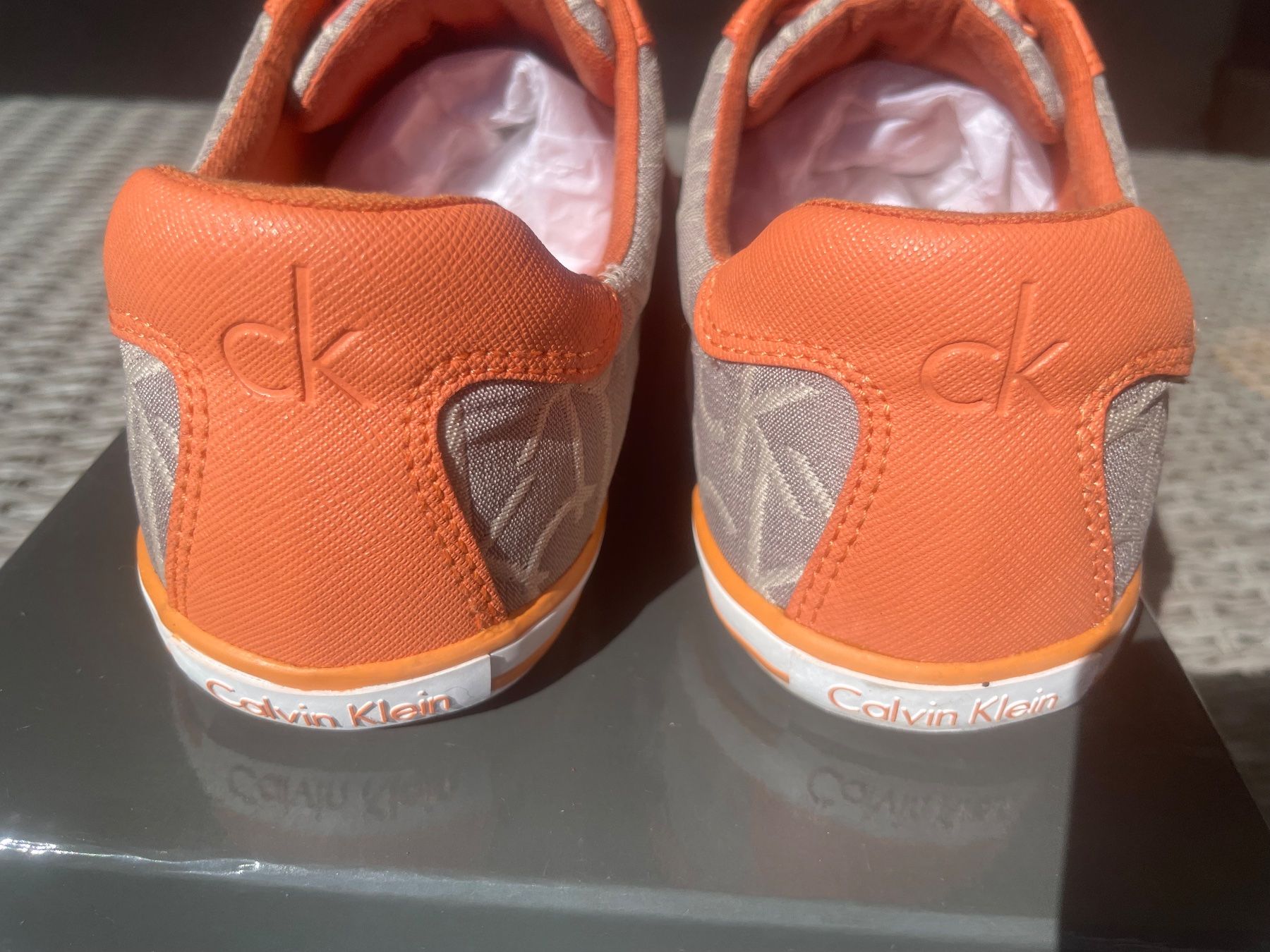 Calvin Klein Scarpe da donna: Sneakers Calvin Klein Gr.38 – Usato da Wallisellen venduto da Rally68 5