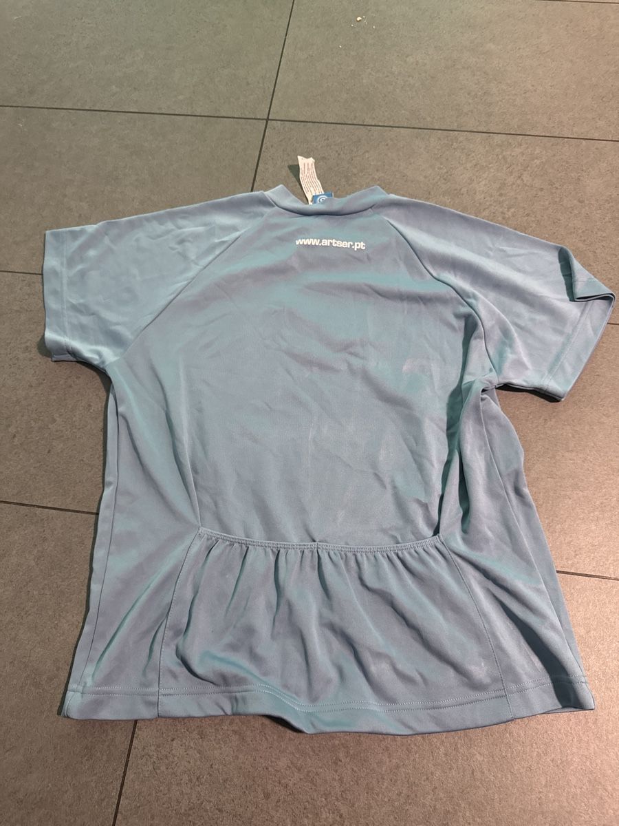 Canottiere & Pantaloni: Maillot vélo – Usato da La chaux de fonds venduto da ri__5z6r 1