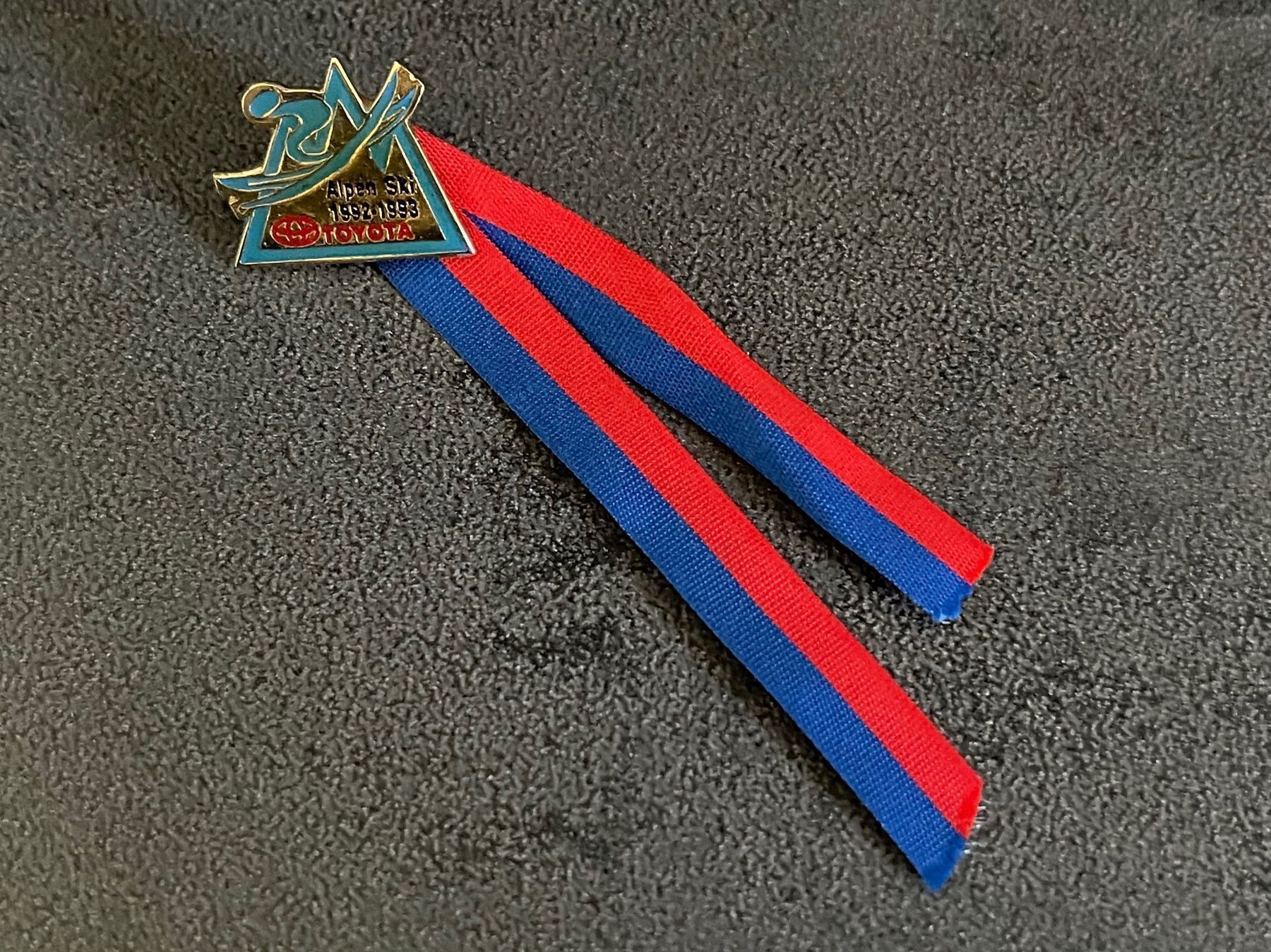 Spille & Fermagli: Pin Alpen Ski 1992-93 – Usato da Contone venduto da Chaos76