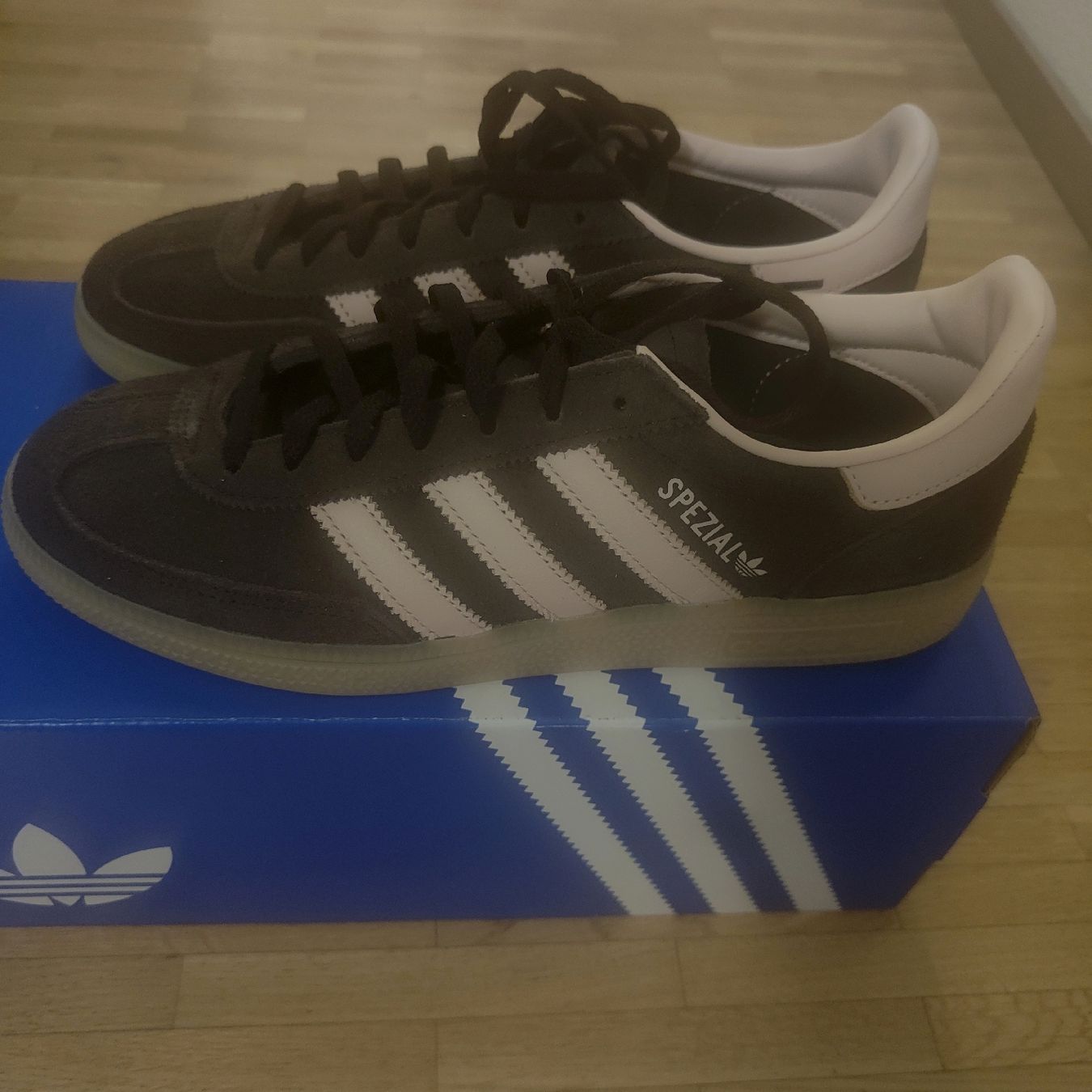 Adidas Scarpe da uomo: Adidas Handball spezial – Nuovo e nell'imballaggio originale da Biel/Bienne venduto da notfun 2