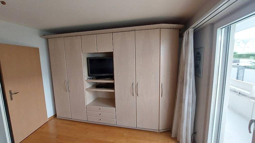 Armadi: Schrank Hochwertig aus Holz – Usato da Baar venduto da max_vj55