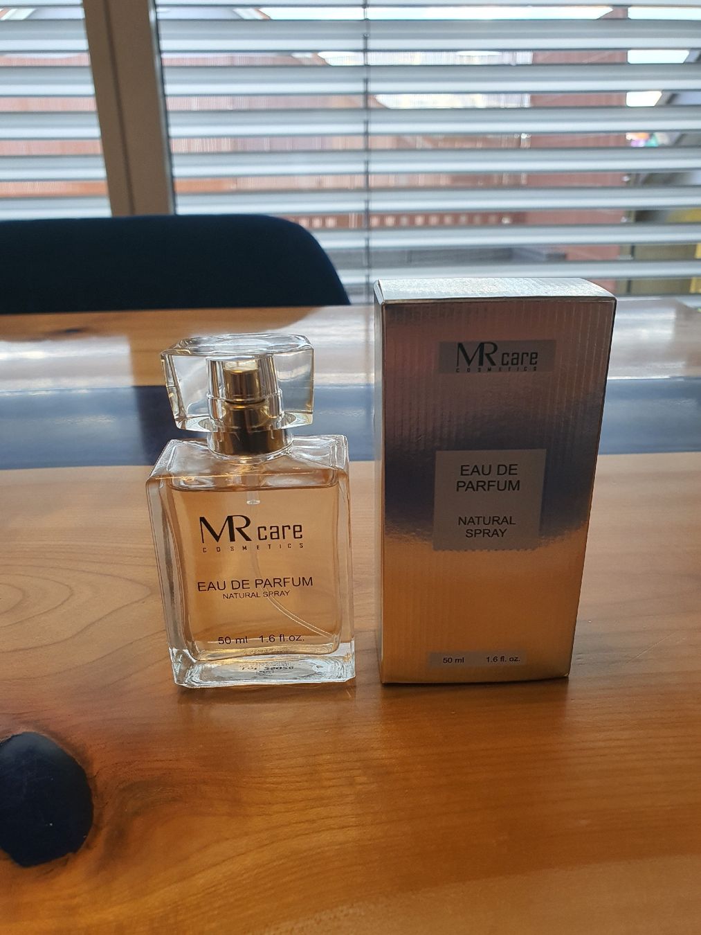 Parfum & Eau de Toilette: MR Care Eau de Parfum 50 ml – Neu und originalverpackt aus Schwarzenburg von D.a.v.i.dM.