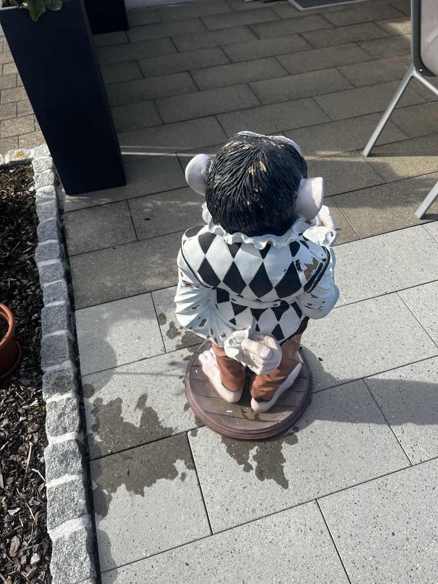 Tutte le decorazioni: Affenfigur im lustigen Gewand, Gartendeko Frühling – Usato da Badzurzach venduto da Sternen88 1