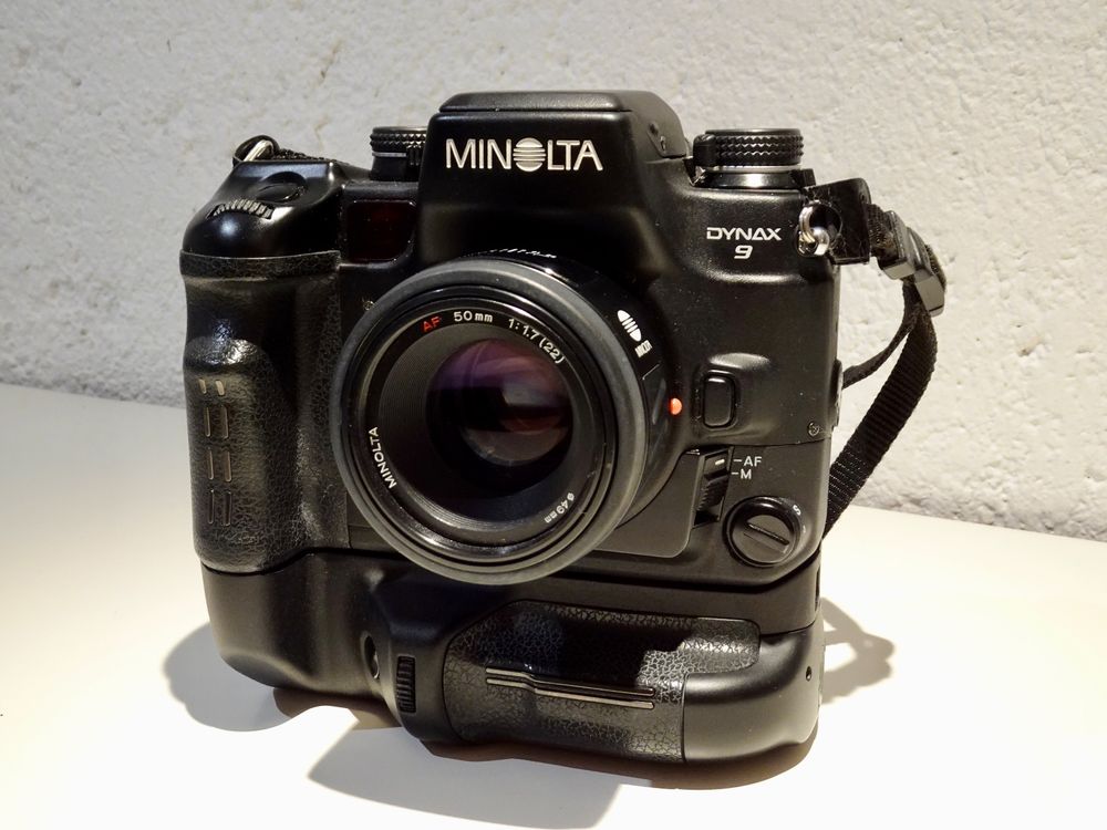 Top Profi - Kamera Minolta Dynax 9 + VC-9 Griff + Zubehör (Gebraucht