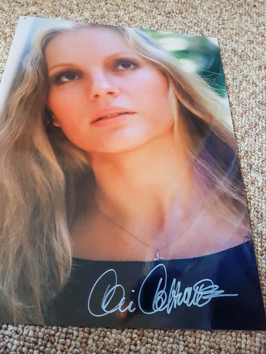 Autografi: Chi Coltrane - Autogramm auf Foto – Usato da Kaisten venduto da Simpsons4