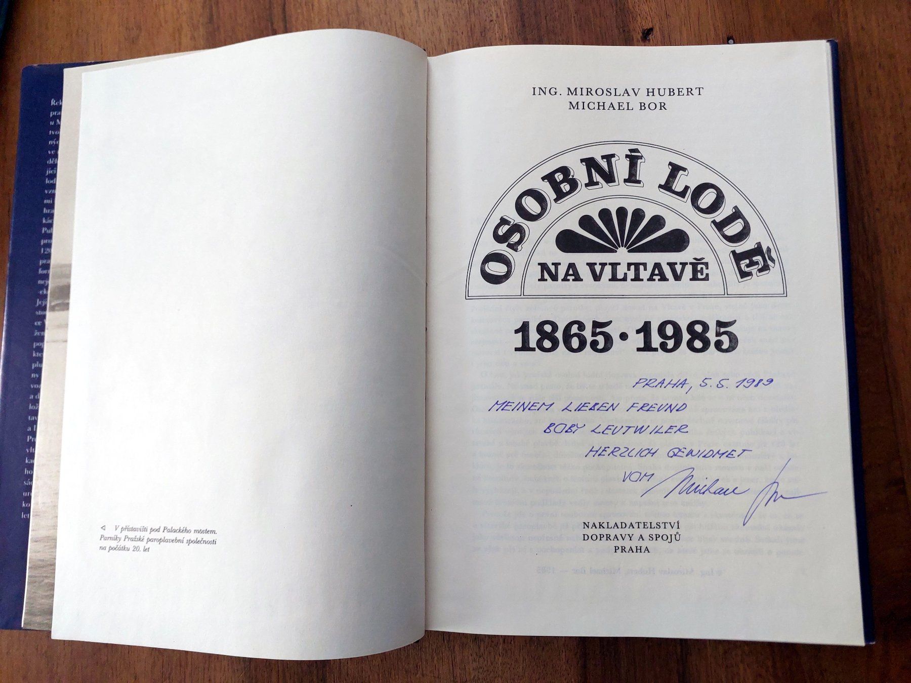 Libri: Personenboote auf der Moldau 1865-1985 – Usato da Schönenwerd venduto da Steidi 1
