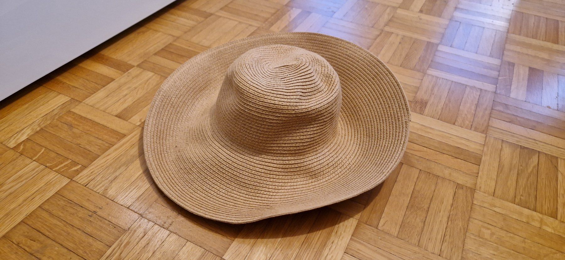 H&M Copricapi, berretti & cappellini: Sommerhut von H&M gr. S/54cm – Usato da Zeiningen venduto da rimoni