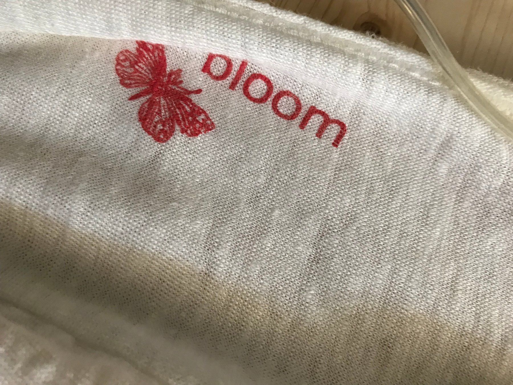 T-shirts: Bloom Shirt weiss – D'occasion à Zumikon par Uranus88 5