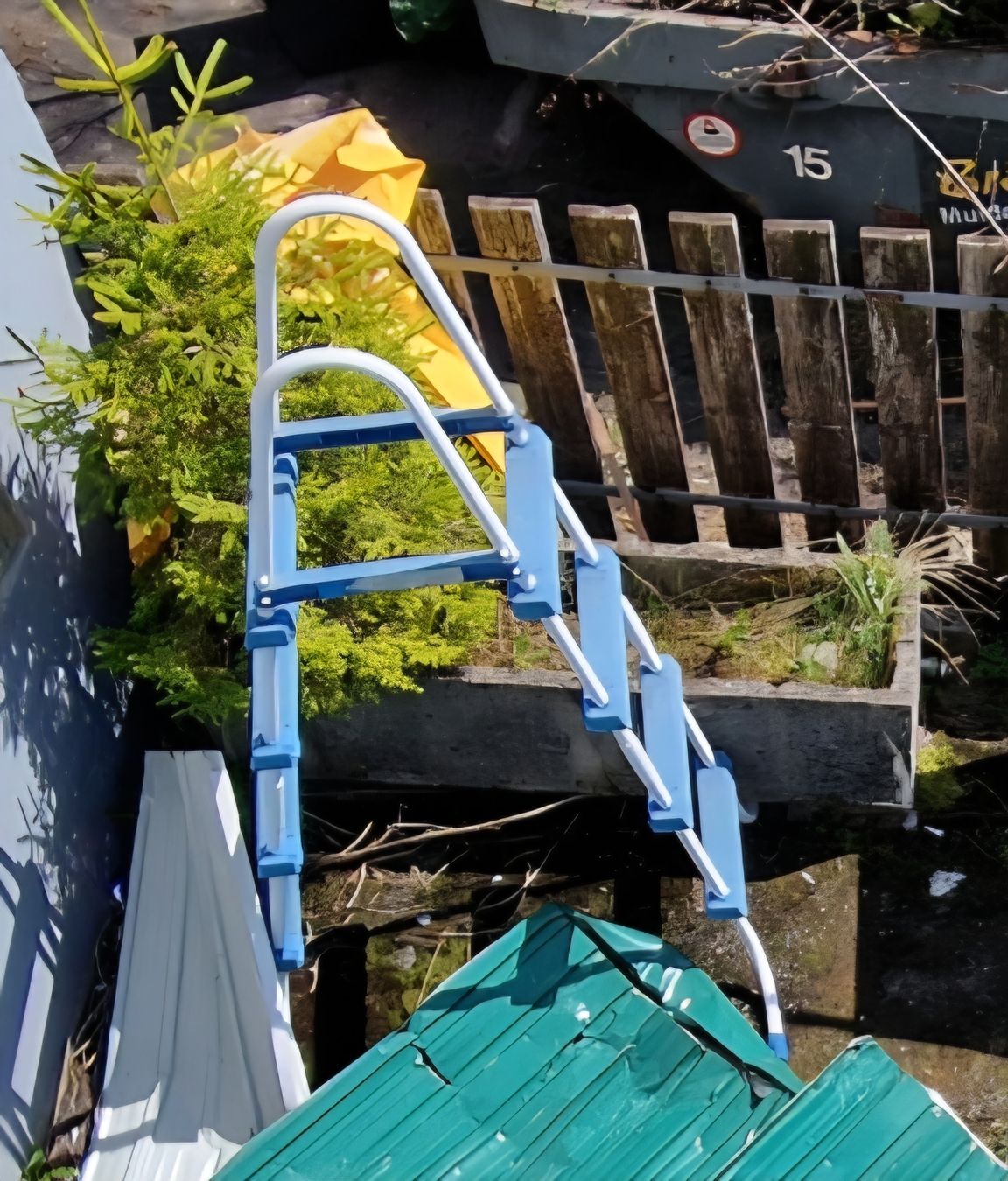 Scale: Pool Leiter fürs Schwimmbecken Treppe – Usato da Freienbach venduto da Haribo1980 1