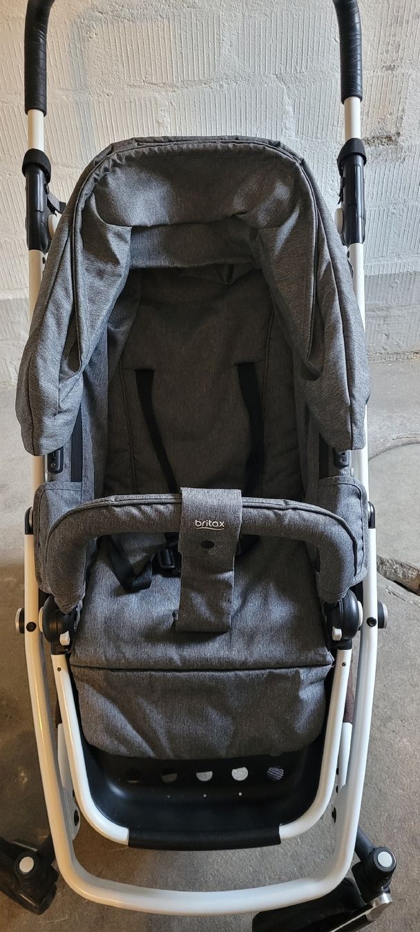 Britax Römer Carrozzine: Britax Go Next - Kombikinderwagen – Usato da Winterthur venduto da furrerlu 5