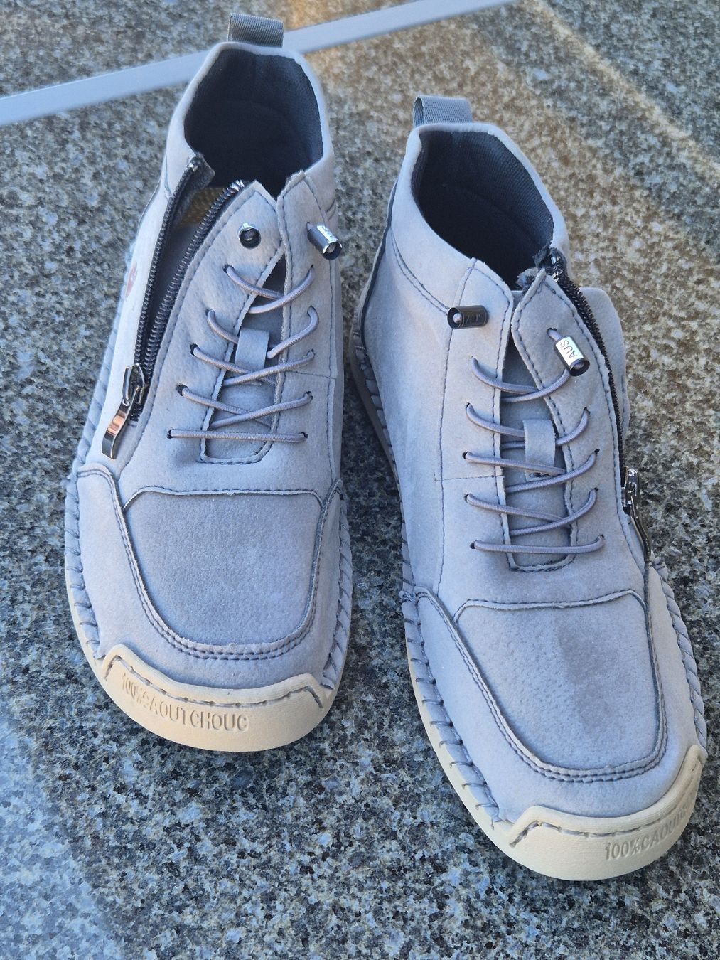 Scarpe da donna: Sneakers-Damen – Nuovo (secondo la descrizione) da Altstätten SG venduto da Shila8schwarz