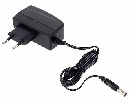 Musikinstrumente: Mini E-Gitarrenbox + Vox AmPlug2 Brian May + Netzteil 9V – Gebraucht aus Madiswil von Phoensi59 1