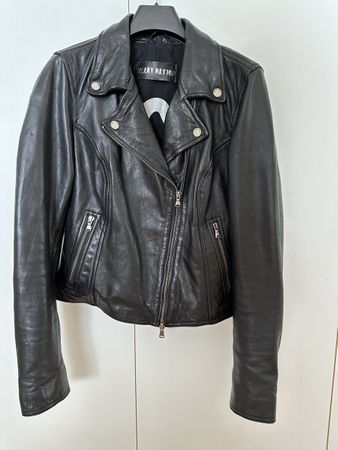 Lederjacke schwarz