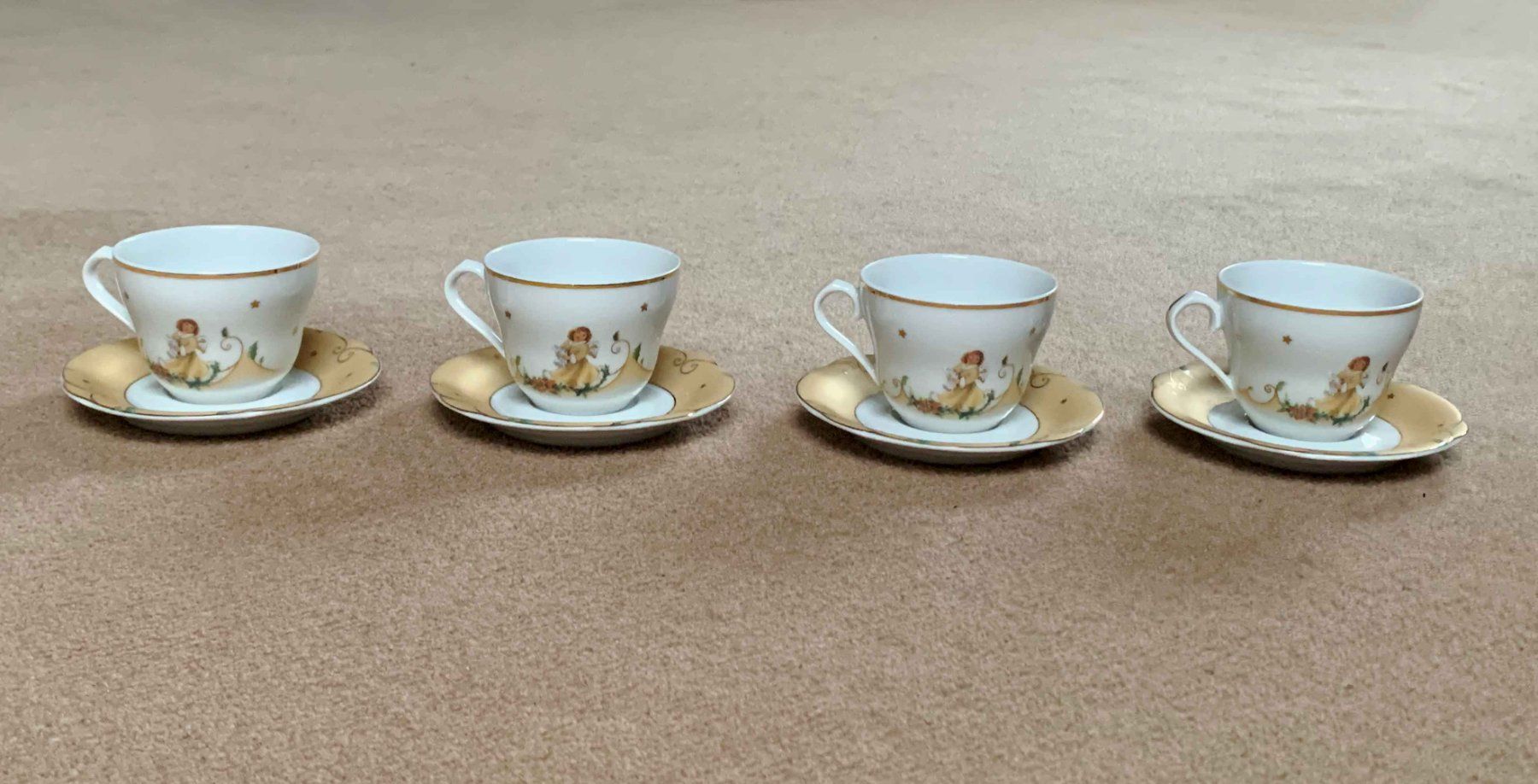 Set di piatti: Engel Kaffeeservice 4x Tasse + Unterteller GOEBEL – Nuovo (secondo la descrizione) da Oberweningen venduto da Overlord1962 2