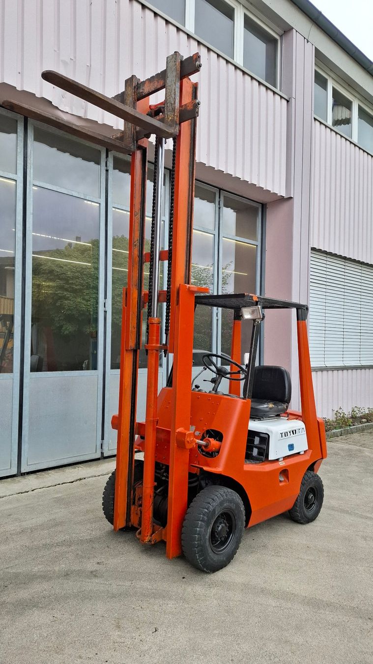 Toyota Gabelstapler & Hubwagen: Gabelstapler 1.5 T. Toyota – Gebraucht aus Lütisburg von erle1 1