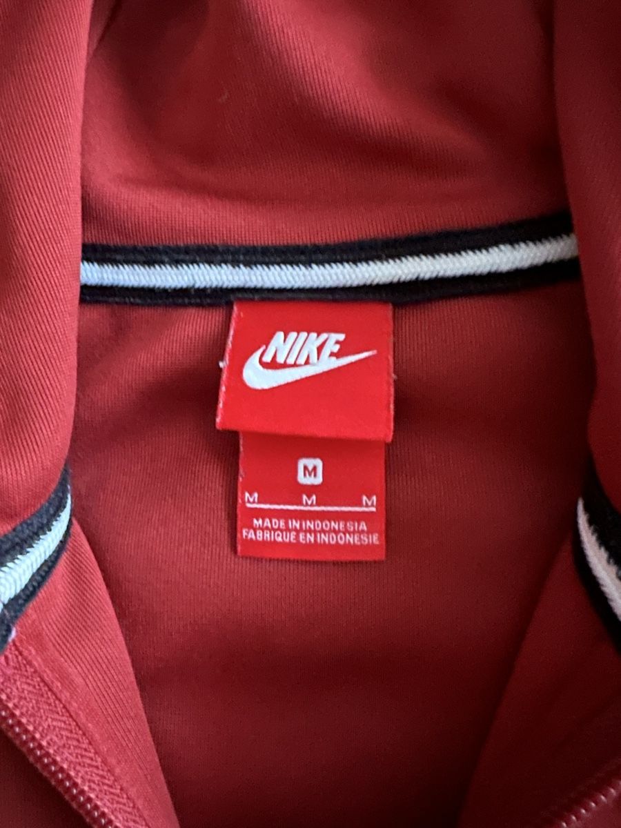Nike Maglioni & Felpe: Nike Pullover  – Usato da St. Gallen venduto da Bigt93 3