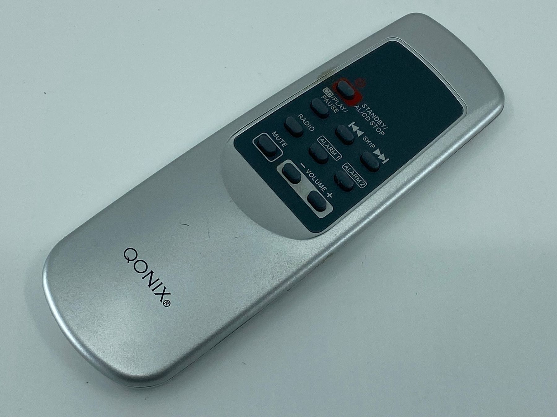 Lettore multimediale & Streamer: QONIX CD-Player mit Fernbedienung – Usato da Langwiesen venduto da  1