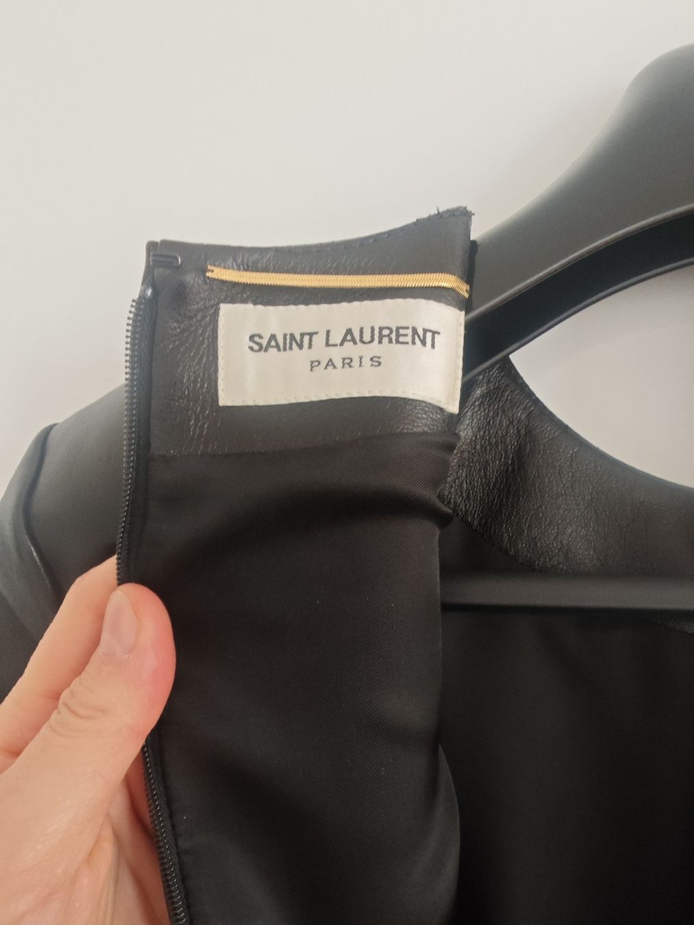 Saint Laurent Vestiti: SAINT LAURENT Lederkleid – Nuovo (secondo la descrizione) da Erlenbach ZH venduto da nlh 5
