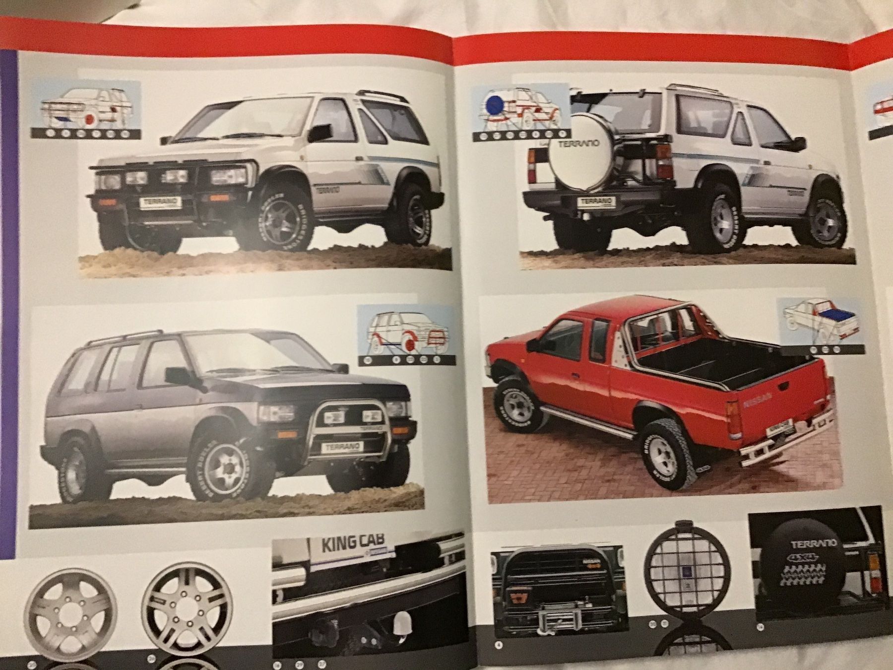 Nissan Dokumente: Nissan Terrano/King Cab Faltprospekt – Gebraucht aus Scherzingen von Starseller62 1
