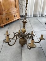 Schöner alter Messingleuchter