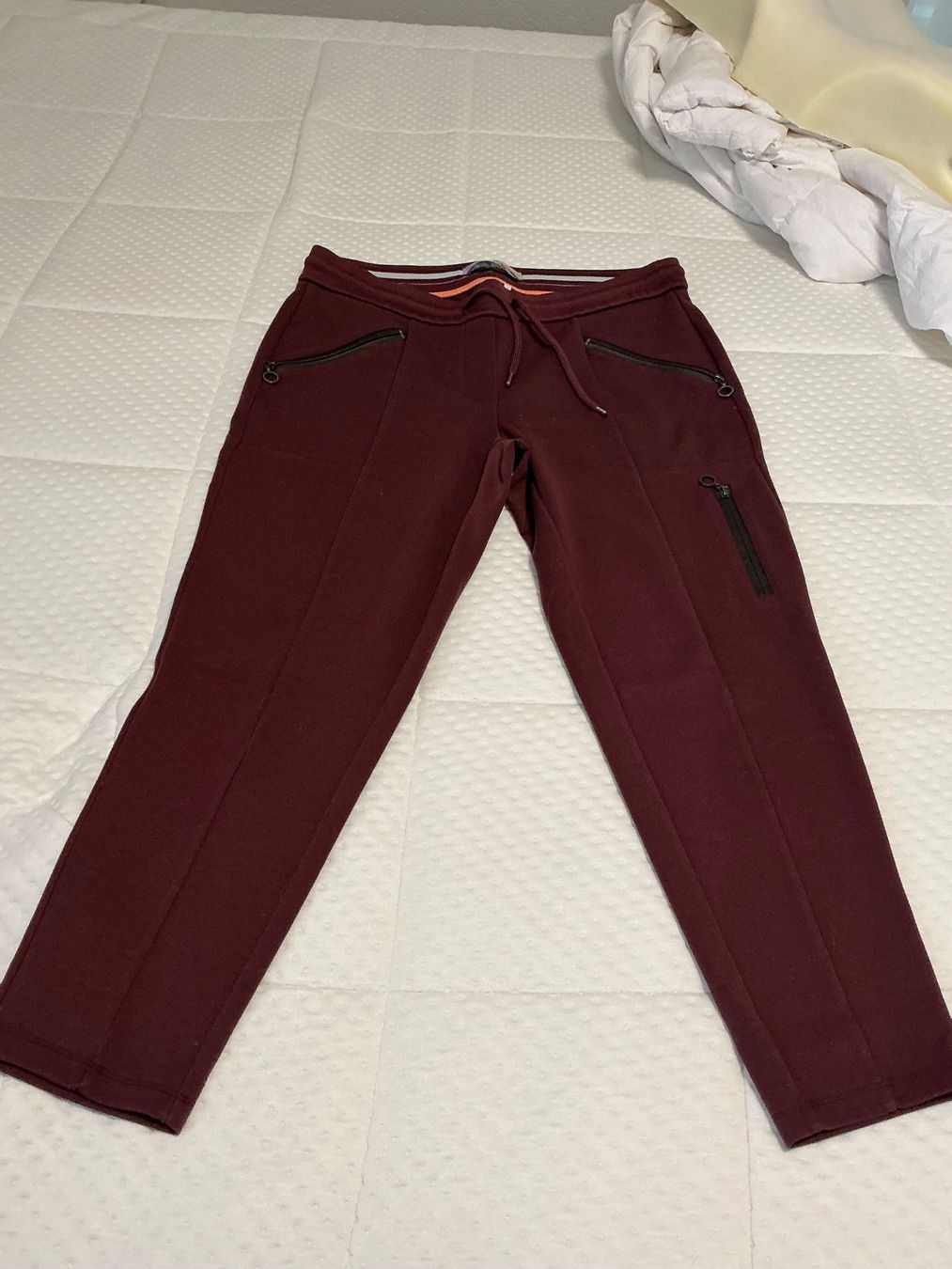 Hosen: Damen Hose Bordo Grösse XL Cecil – Gebraucht aus Würenlos von sweety5436 1
