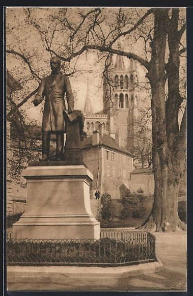 Cartoline postali: Lausanne, Le Monument Ruchonnet et la Ca – Usato da Berlin venduto da bartko-reher